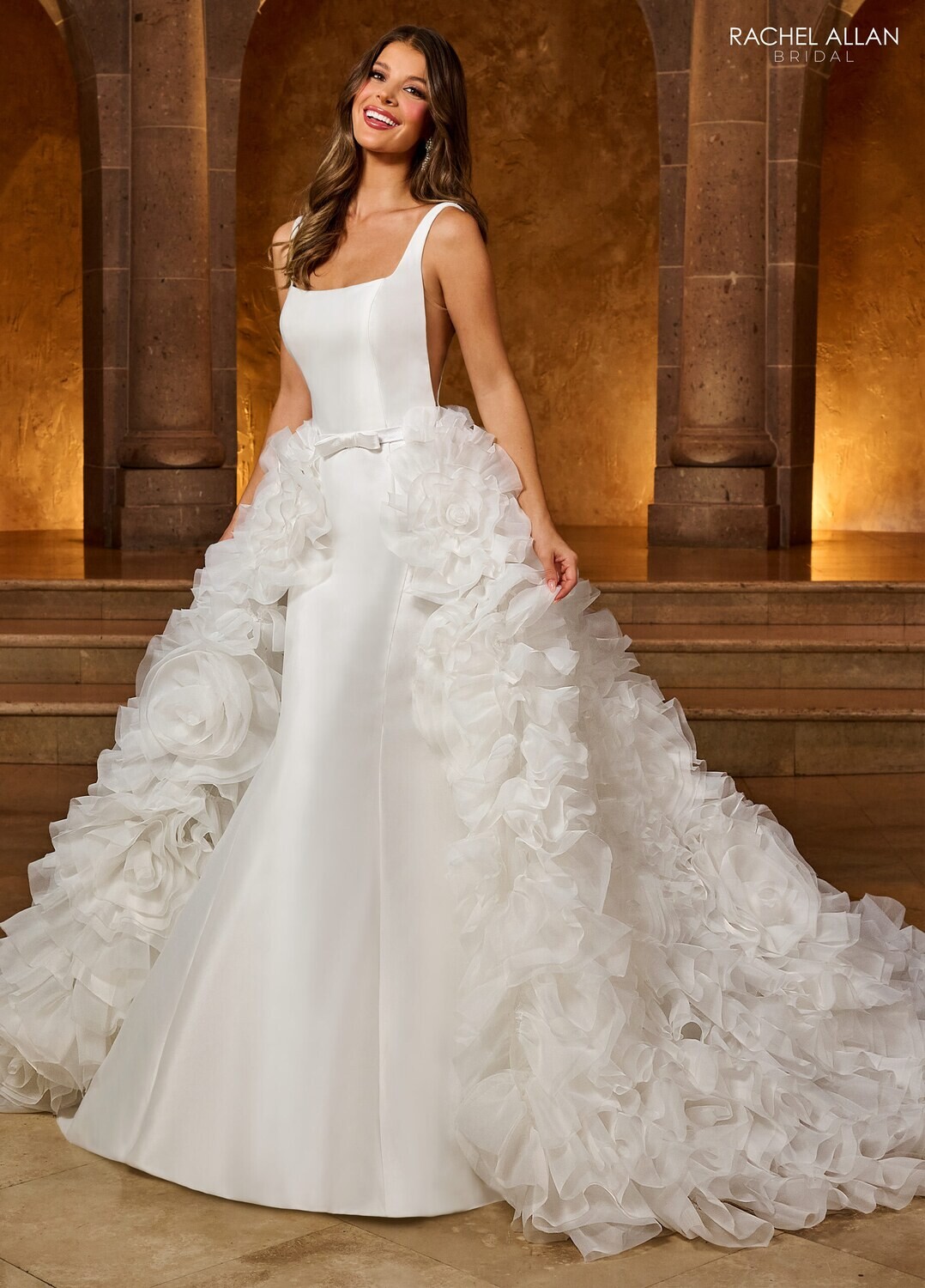 ​RB5035 MIKADO, ORGANZA Available In IVORY, WHITE