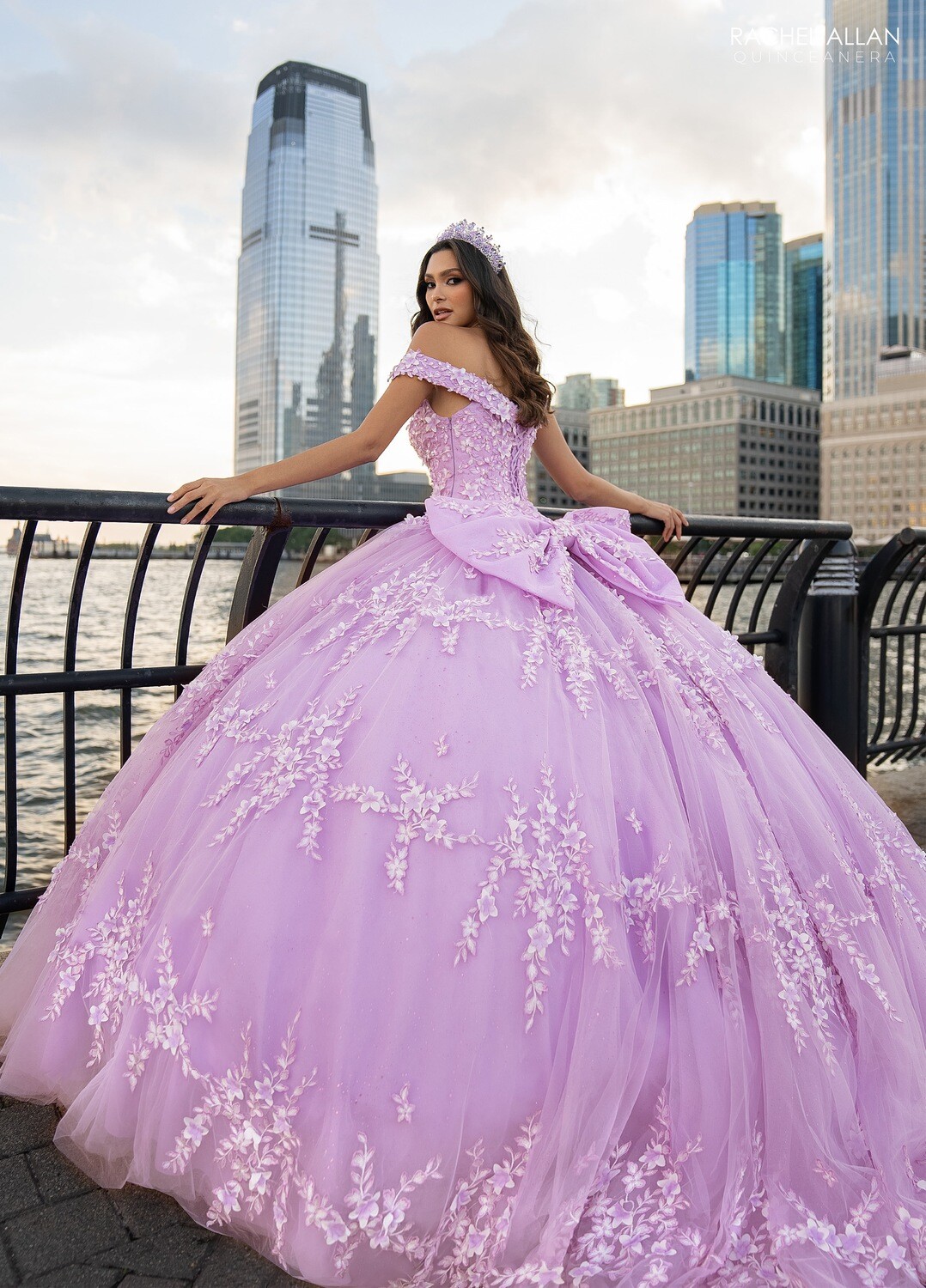 ​RQ1134 Fabric: TULLE, GLITTER TULLE, APPLIQUE, BEADING, 3D FLOWERS Available In: BLUSH, LILAC, SAGE