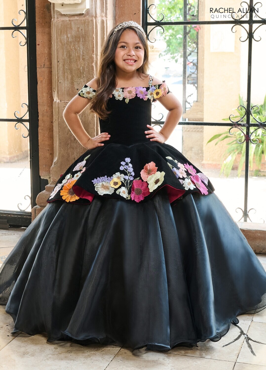 ​RQ4044 VELVET, ORGANZA, APPLIQUE, BEADING Available In: BLACK MULTI, BURGUNDY MULTI, PURPLE MULTI