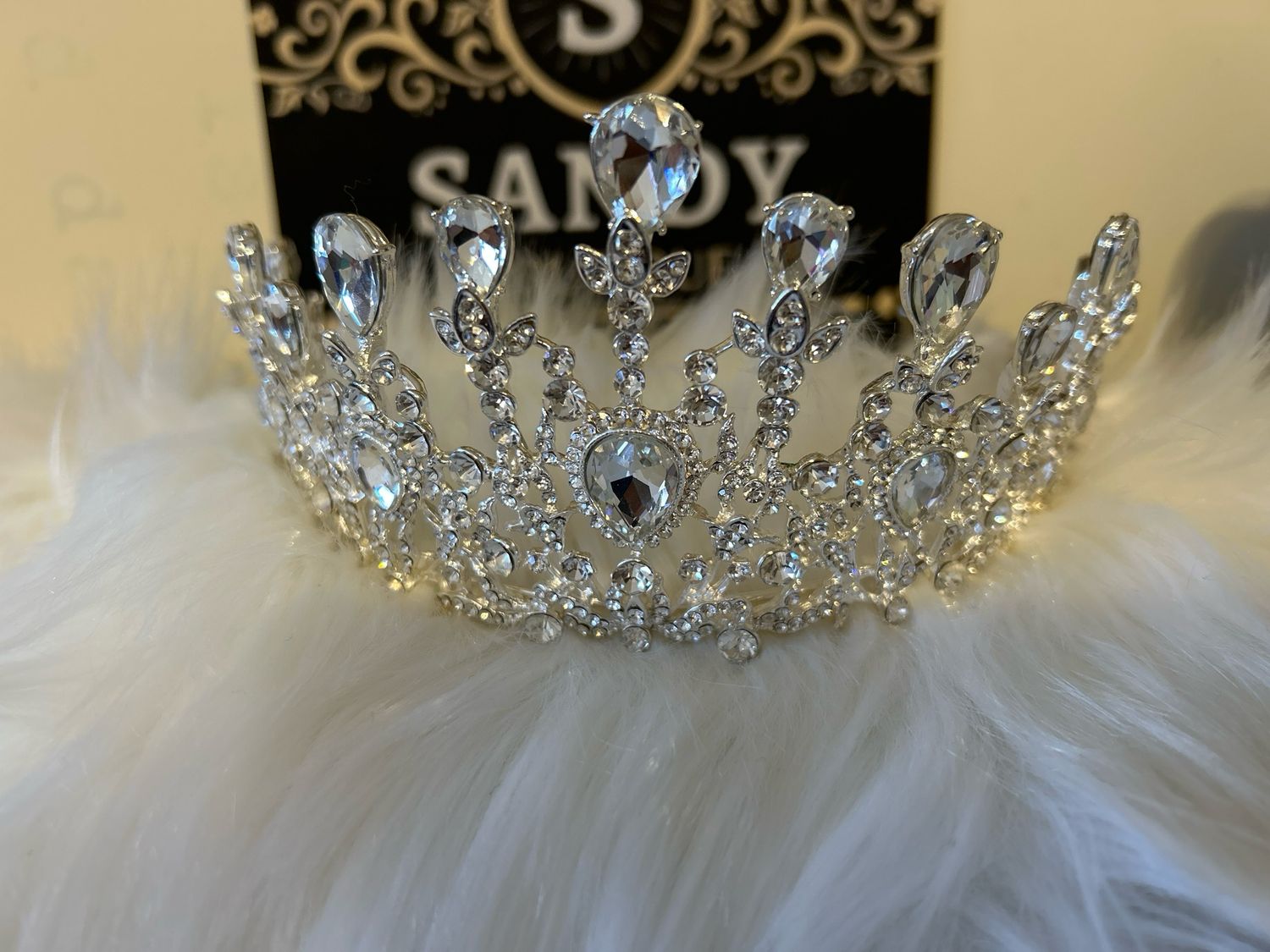 Crown 