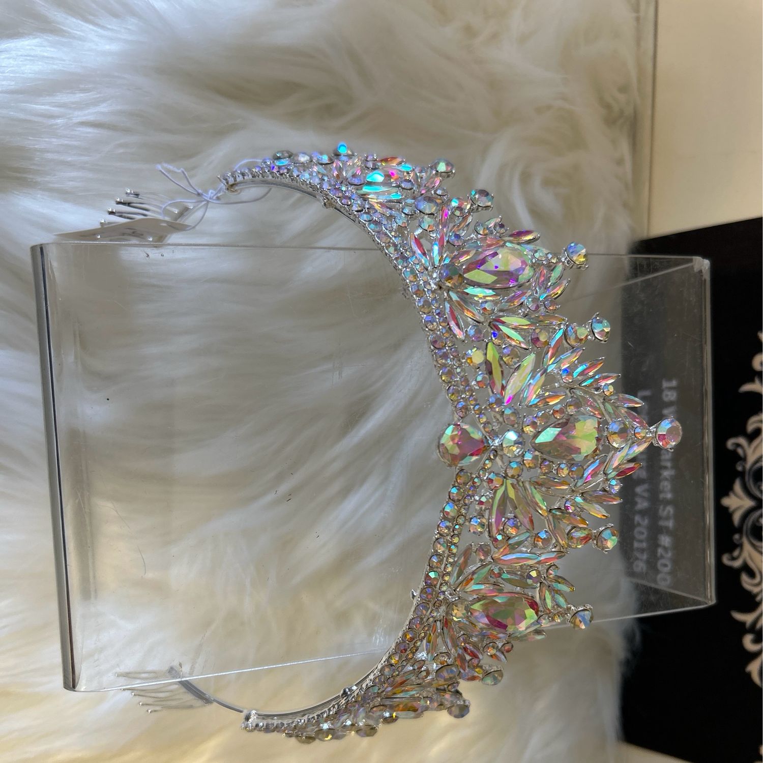 Tiara 