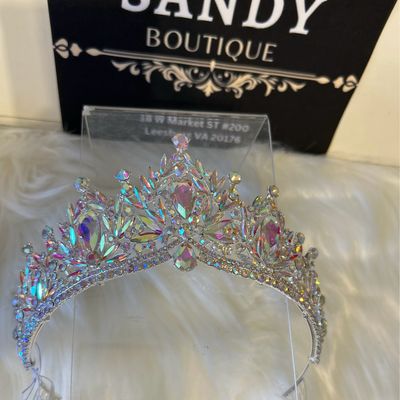 Tiara 
