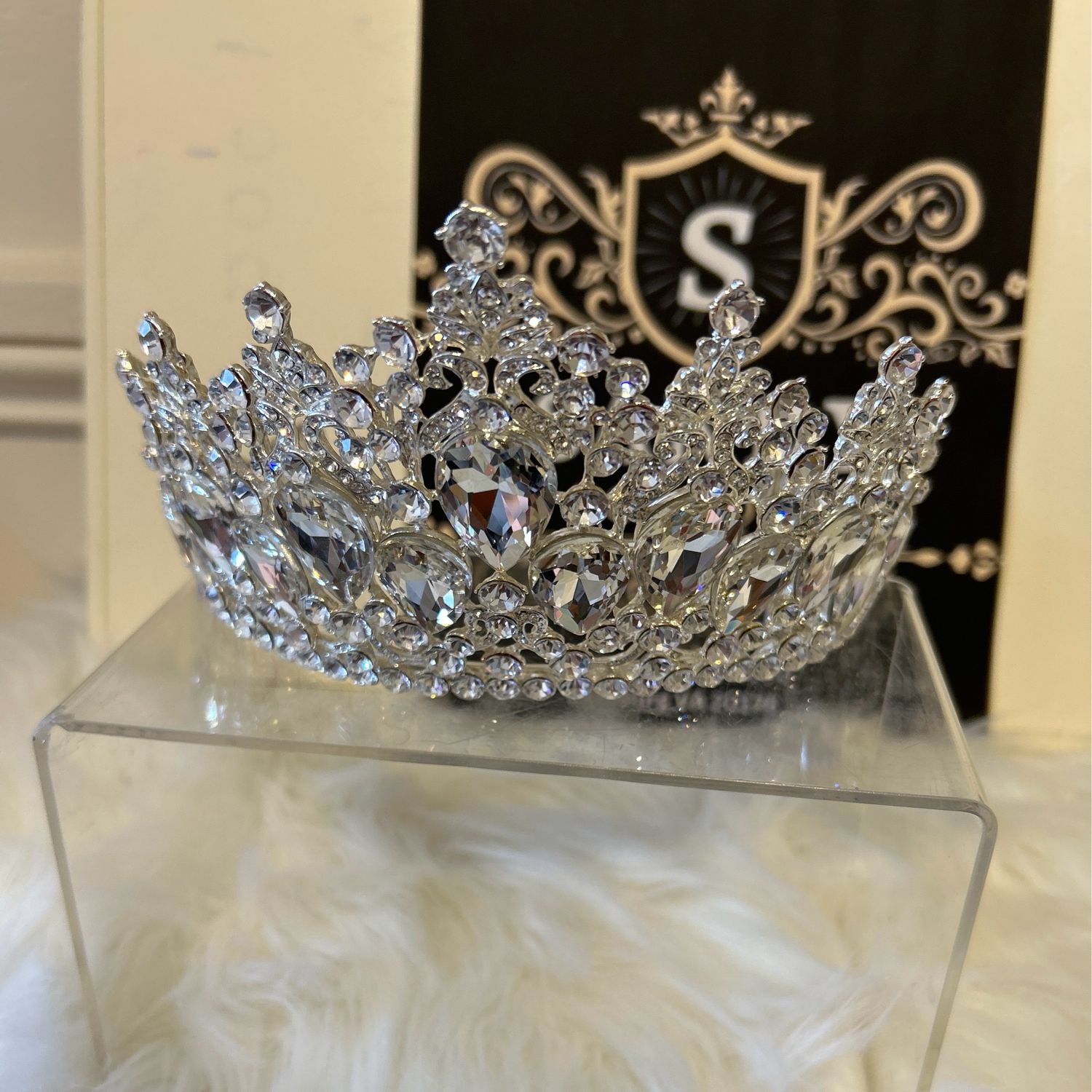 Queen tiara 