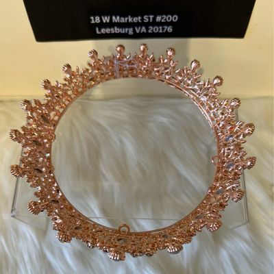 Gold rose crown