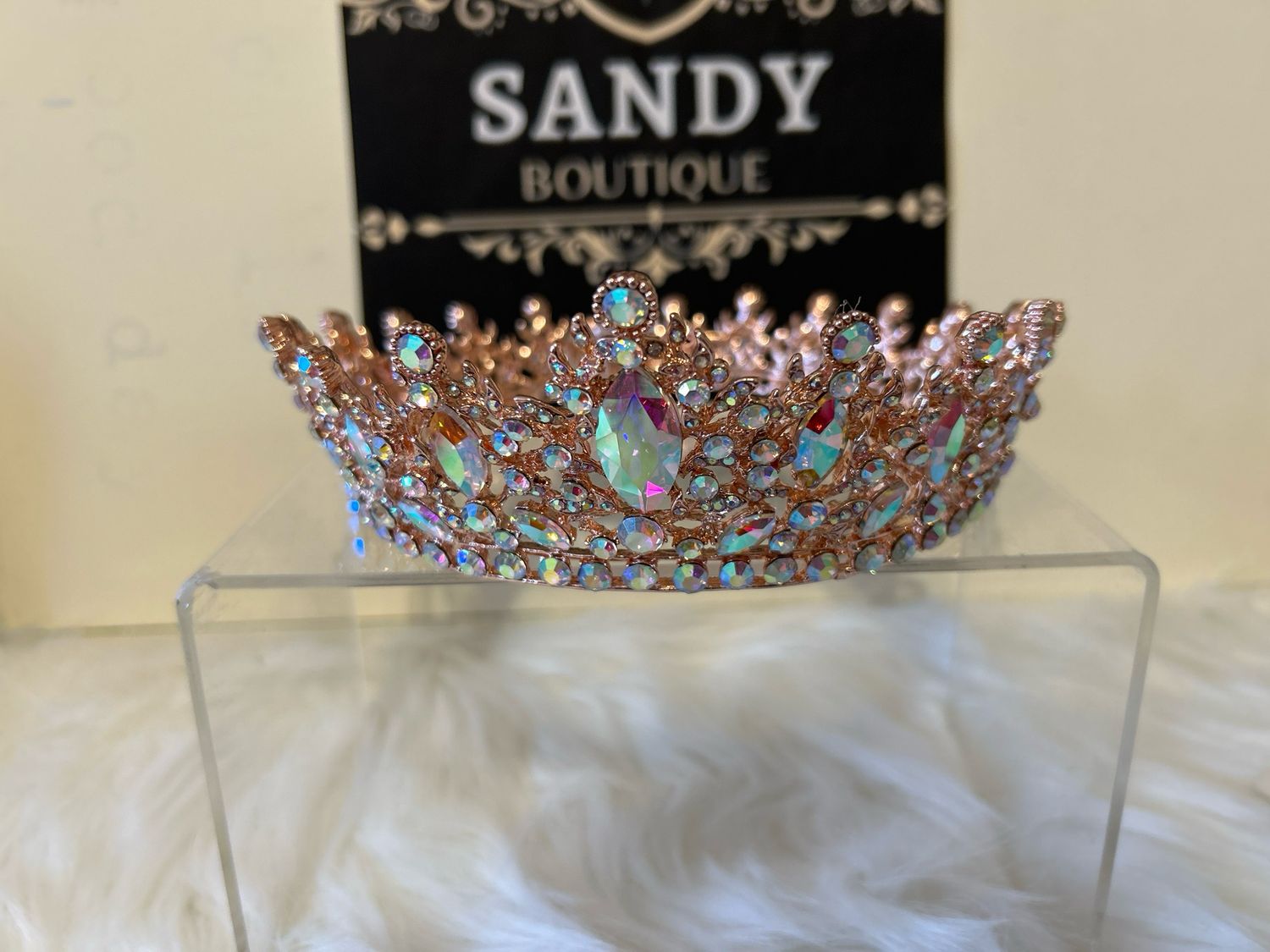 Gold rose crown 