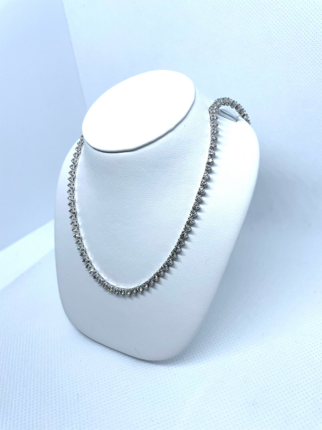 14k WG 5.54ct Dia Martini Set Tennis