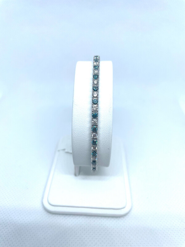 14kt WG 1.43ct Aqua &amp; Diamond Flex Bangle