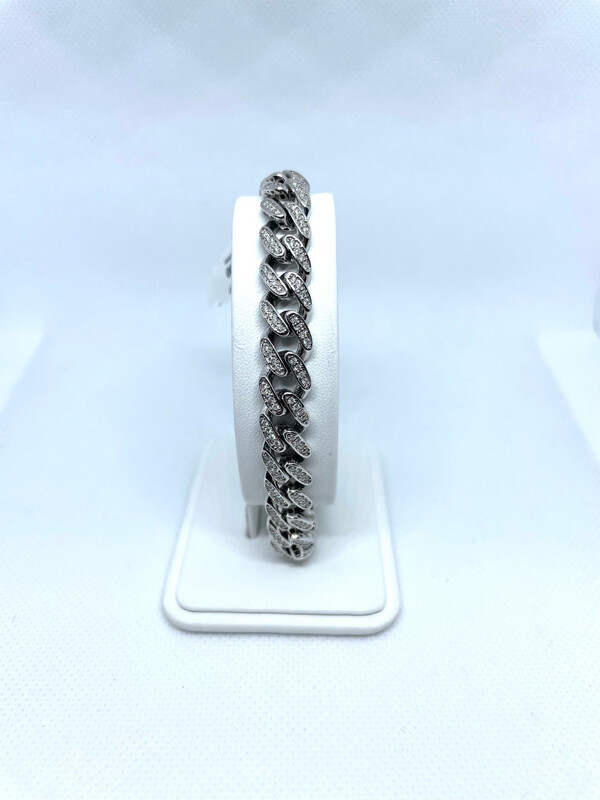 14k W D:1.87 Diamond Cuban
