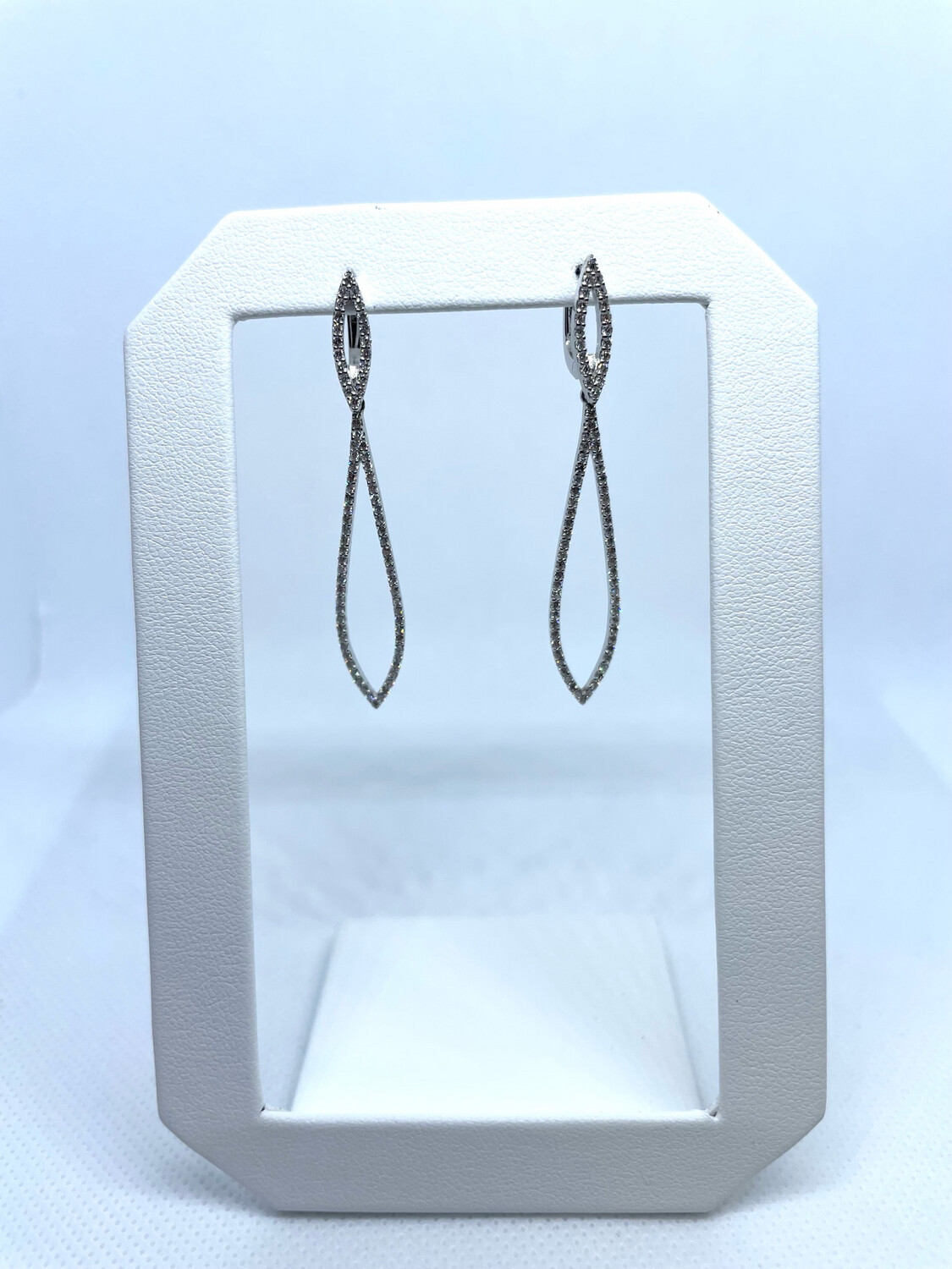 14kt WG 0.96ct Dangle Earring