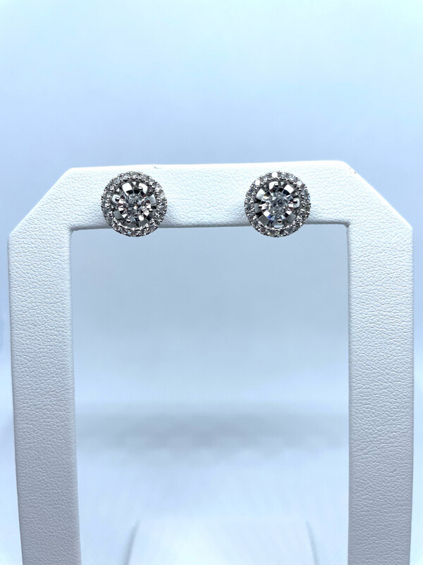 Plat. 0.54 Ctw Stud Halo And 14k WG 0.5 Ctw Faceted Halo Basket (sold Separate)