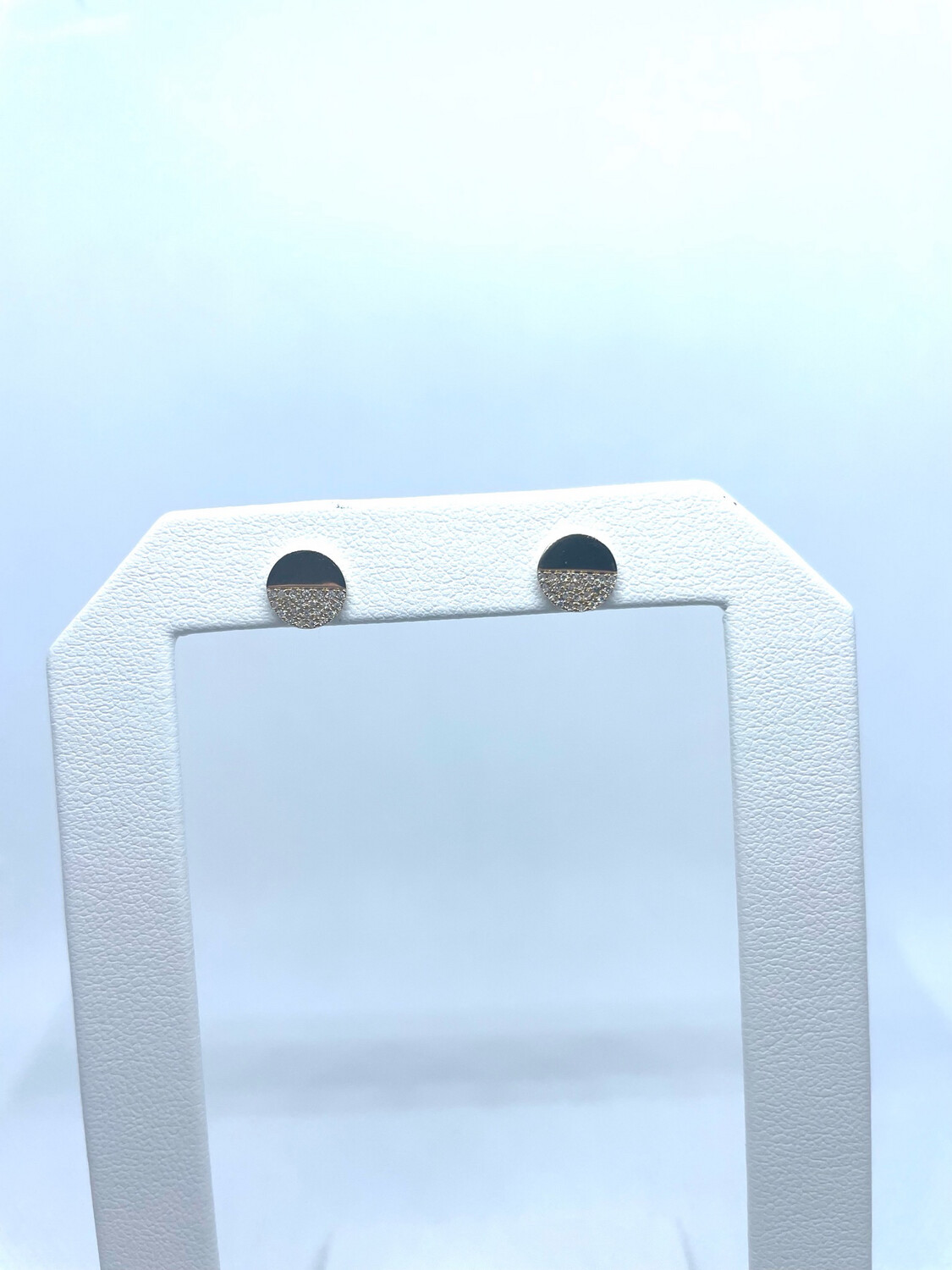 14k YG 0.13 Ct Half Pavé