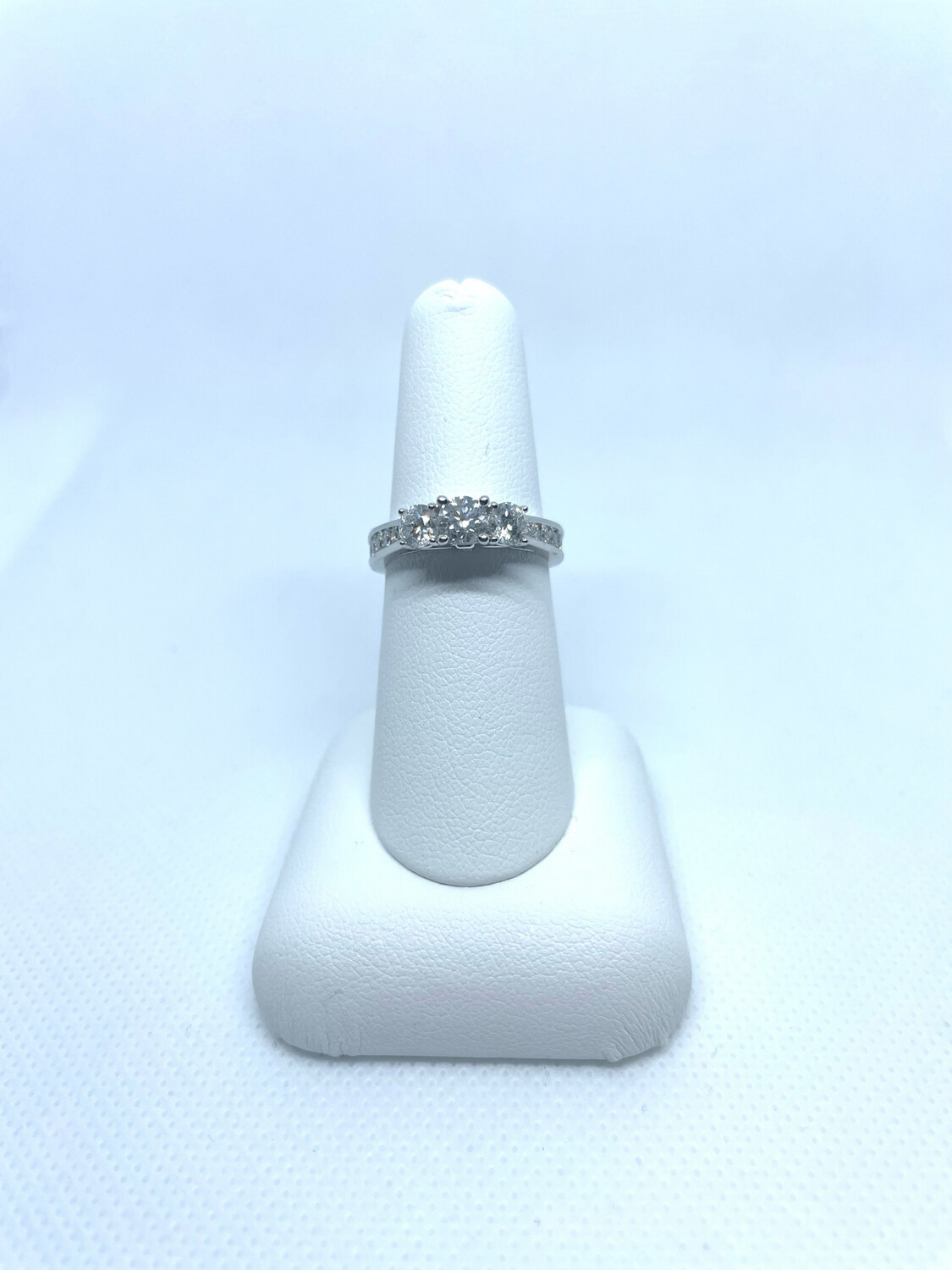 2 Carat 14k WG 3 Stone Band