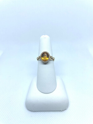 14K YG Citrine 2.46/Dia. 0.13 Oval