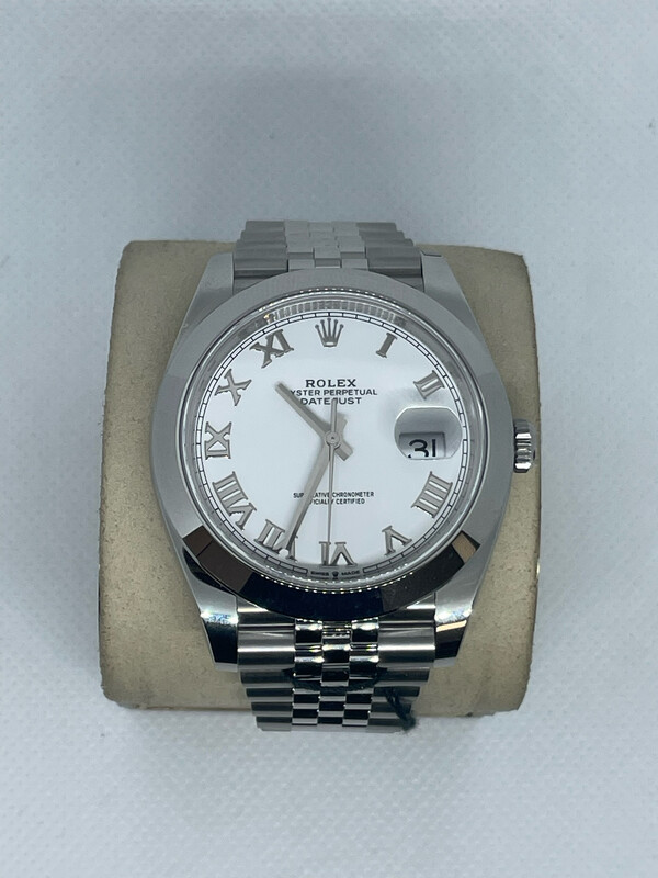 2022 Datejust 41mm Smooth Bezel White Roman Dial