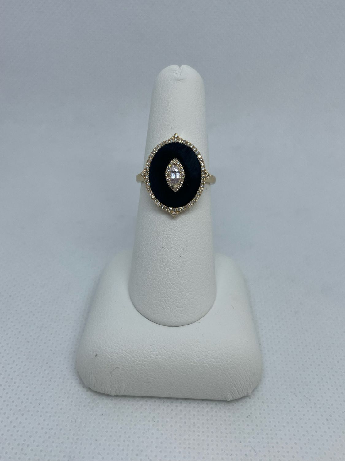 14k YG Onyx And Diamond Ring