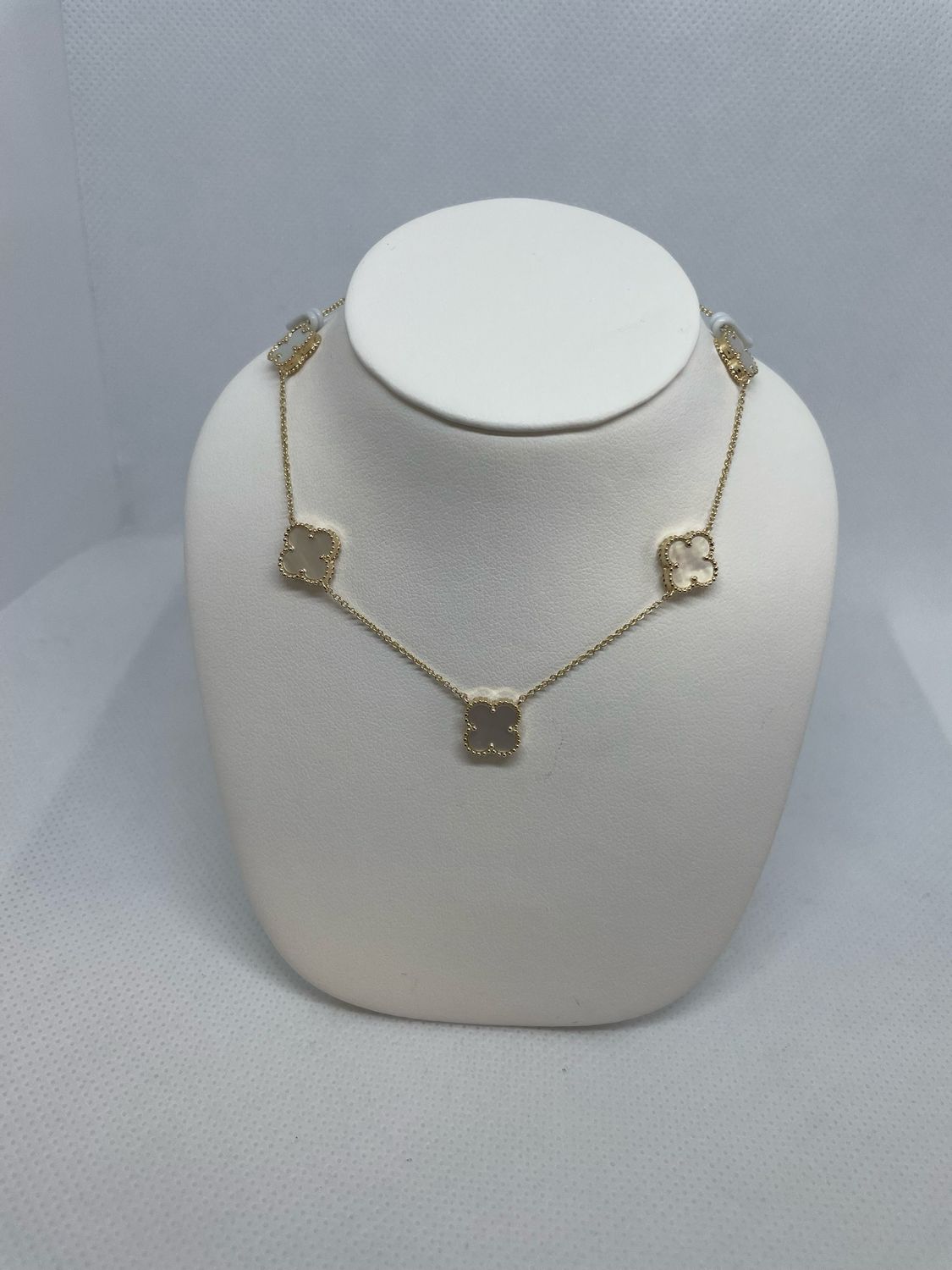 14kt YG MOP Clover Necklace