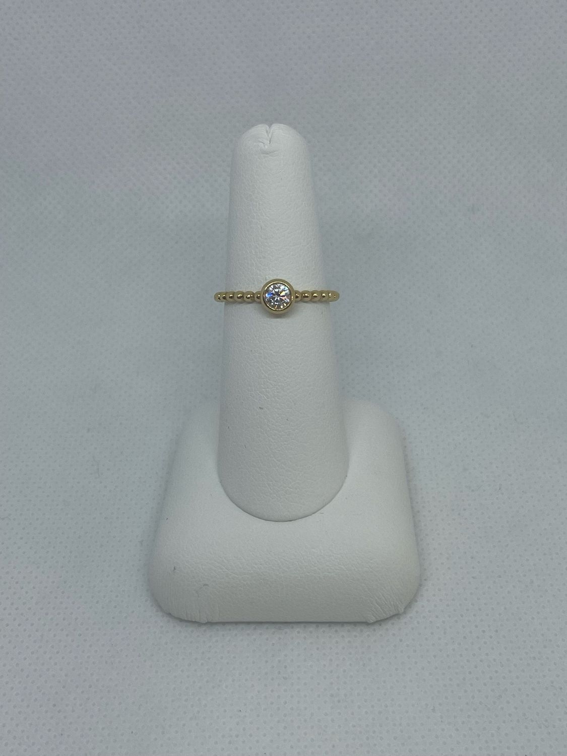 18k Yg 0.25 Ct 1 Stone Diamond Ring