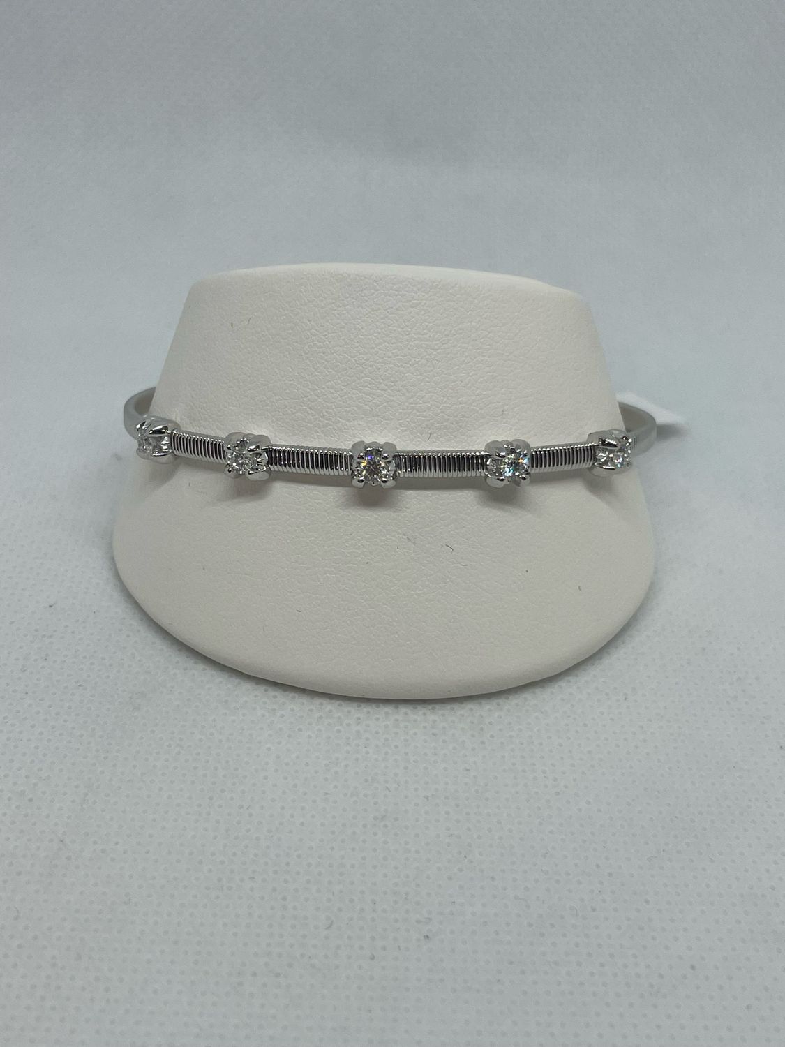 14kw 1/3 Ct Flex Cuff Bracelet