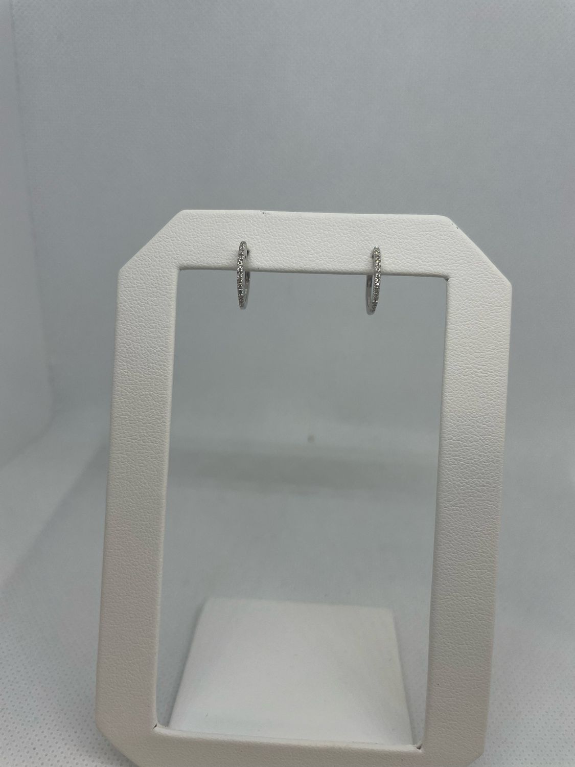 14k 0.10 Ct Hoop Earrings