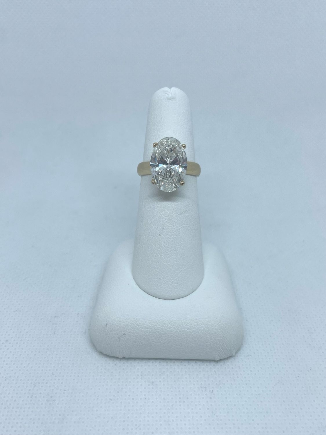 14ky 6.17 Carat Ring