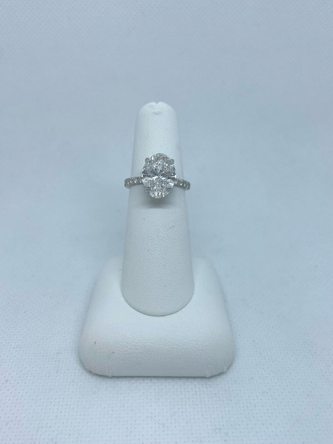 14k Wg 3.83 Carat LAB Stone Ring