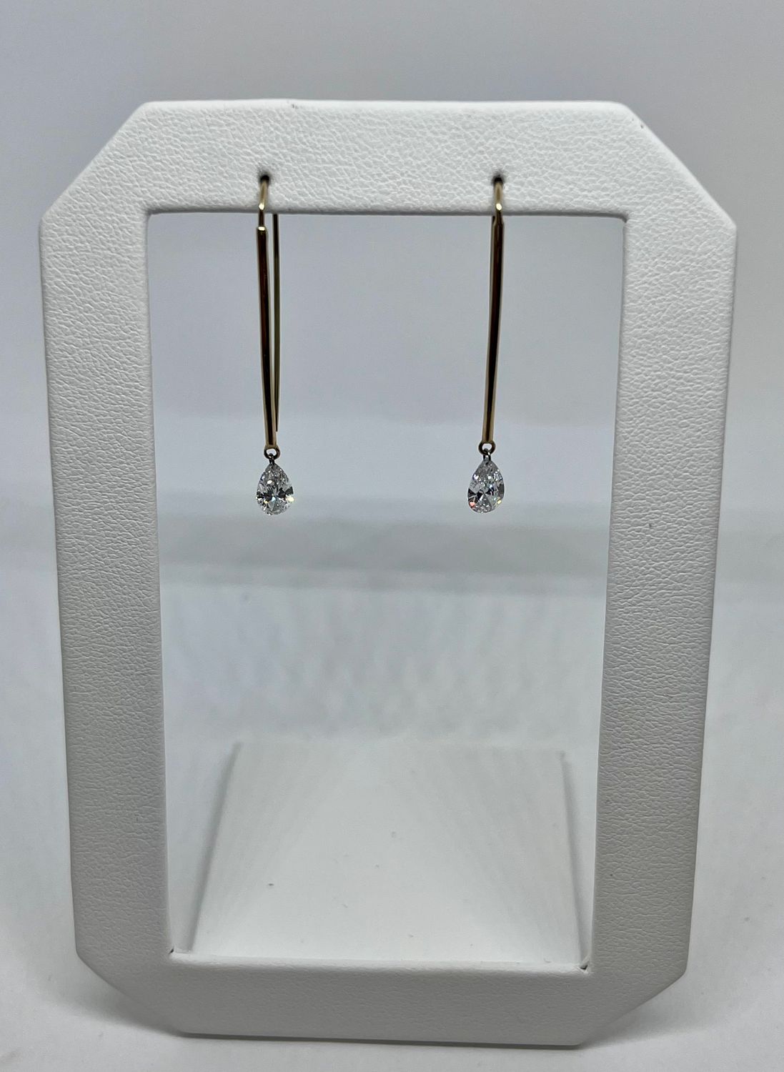 14kt YG 1.05ct LAB Floating Pear Diamond Earrings