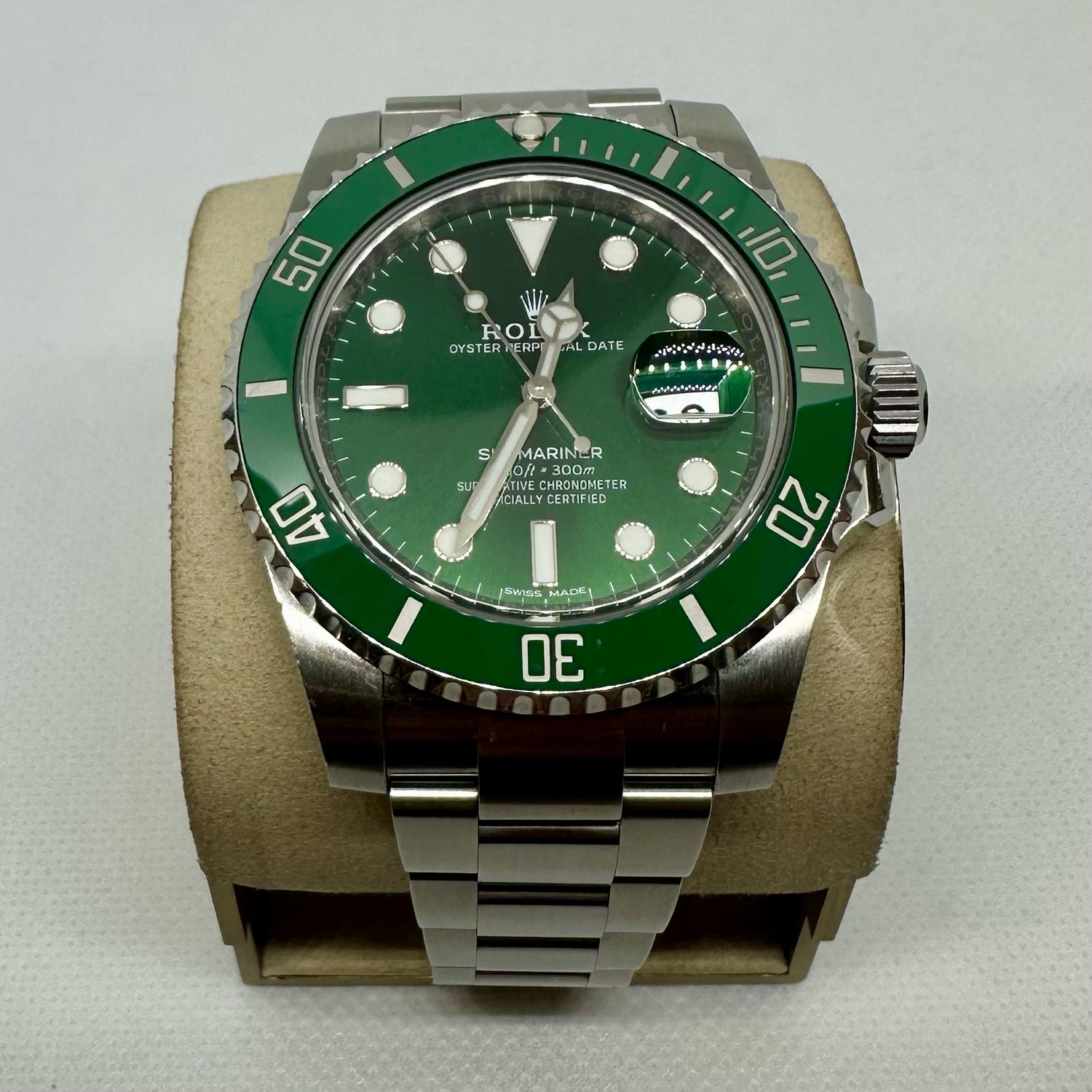 2019 Rolex Submariner Green Dial and Bezel “Hulk” DISCONTINUED Complete Set