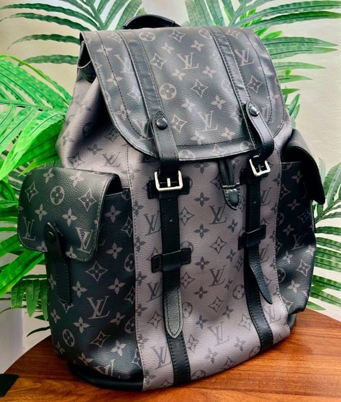Louis Vuitton Christopher MM