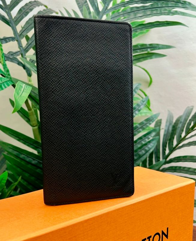 Louis Vuitton Large Bi-Fold Cardholder
