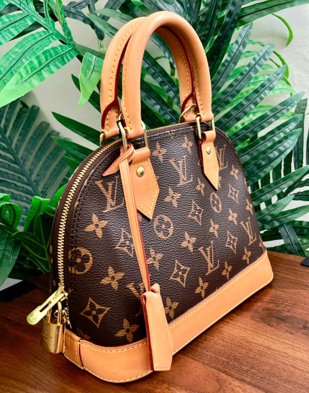 Louis Vuitton Alma BB