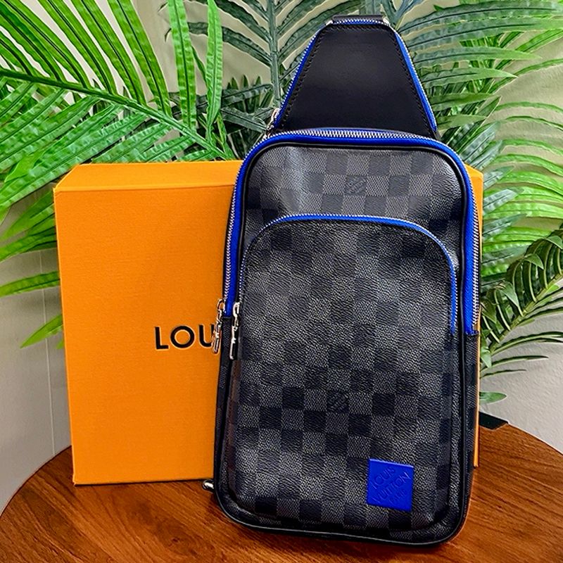 Authentic Louis Vuitton Avenue Slingbag PM (LIKE NEW)