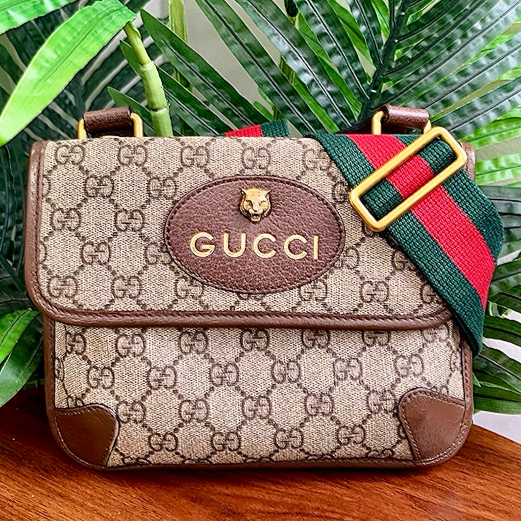 Authentic Gucci New Vintage Flap Messenger GG Coated Canvas Medium (LIKE NEW)