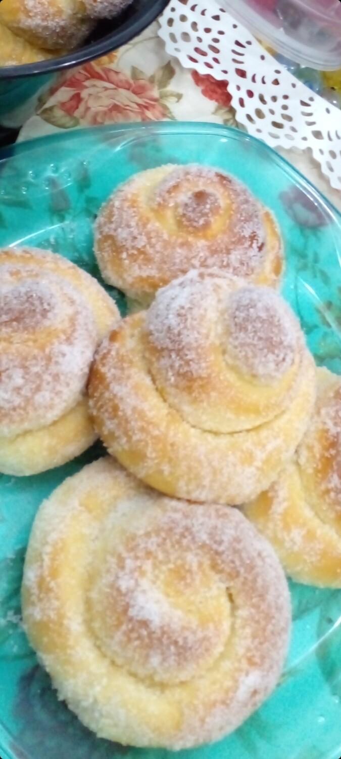 Ensaymada (regular, sold per pack of 3 pieces)
