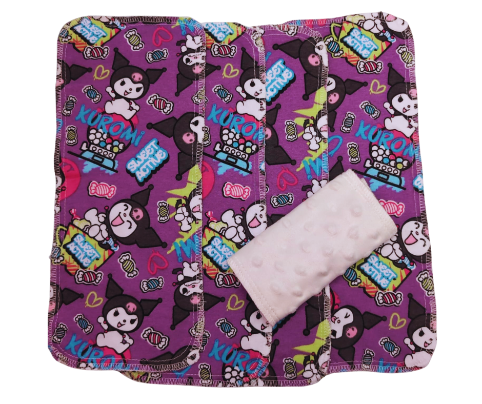 Paq 5 unidades Baby Cube Tela Minky -KUROMI