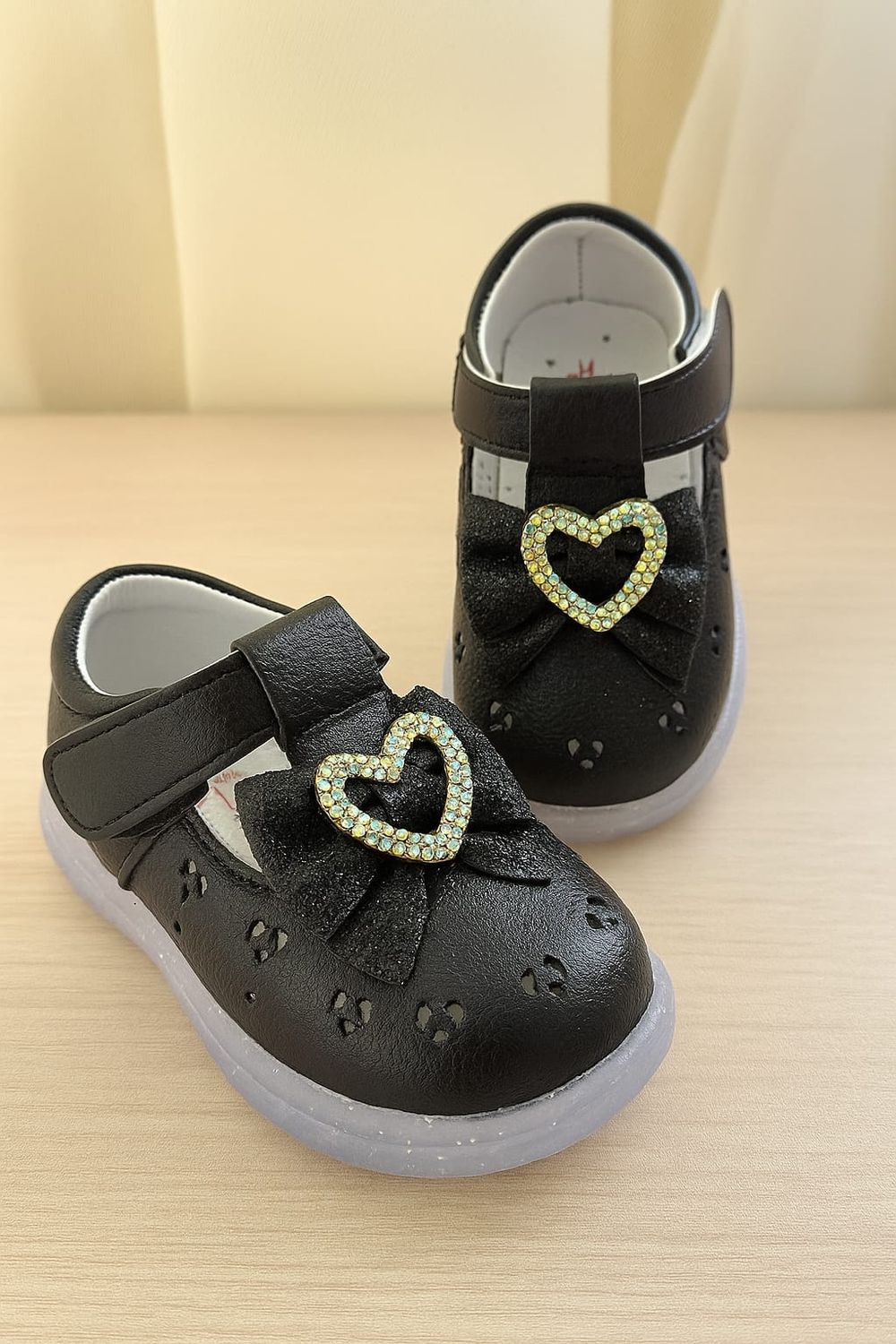 Zapato color Negro Talla 18
