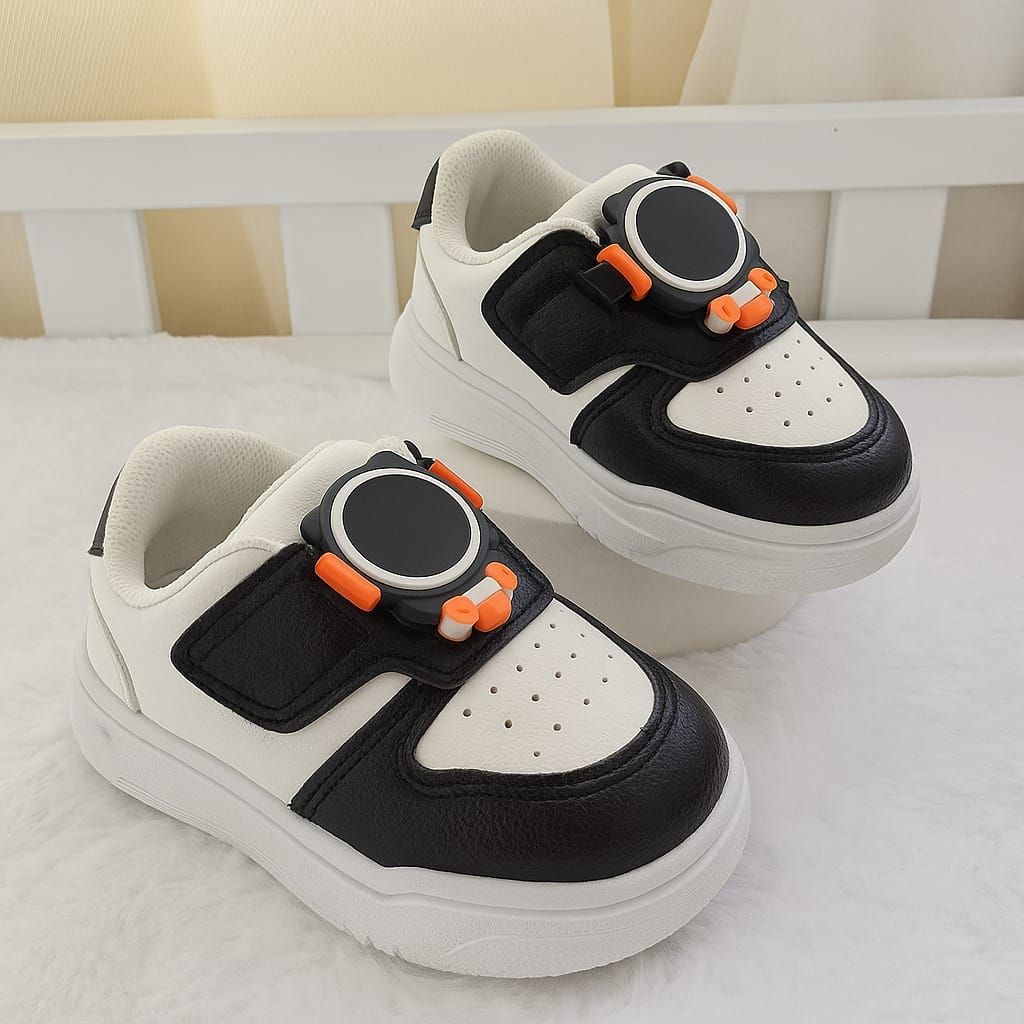 Tennis Astronauta Negro Talla 18
