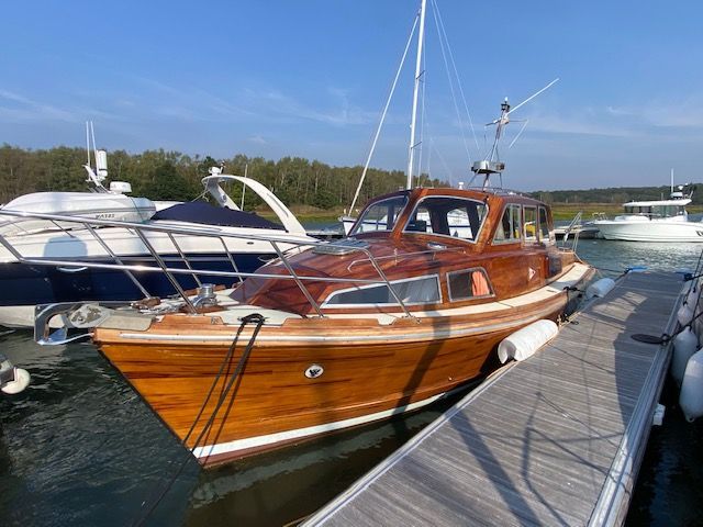 Falmouth Packet 27 - 'EASTLIGHT II' (1993) - £69,950