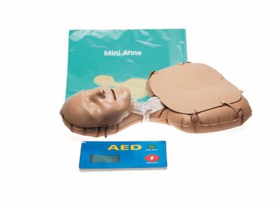 mannequin Mini Anne global LAERDAL