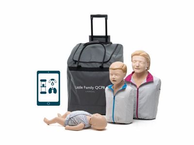 mannequins Little Family QCPR LAERDAL