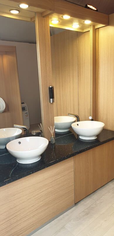 Sanitaires luxe bois - chêne