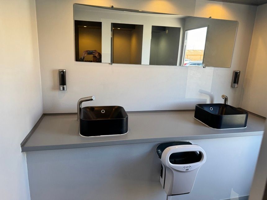 Caravane Millénium (300/350 pers.)