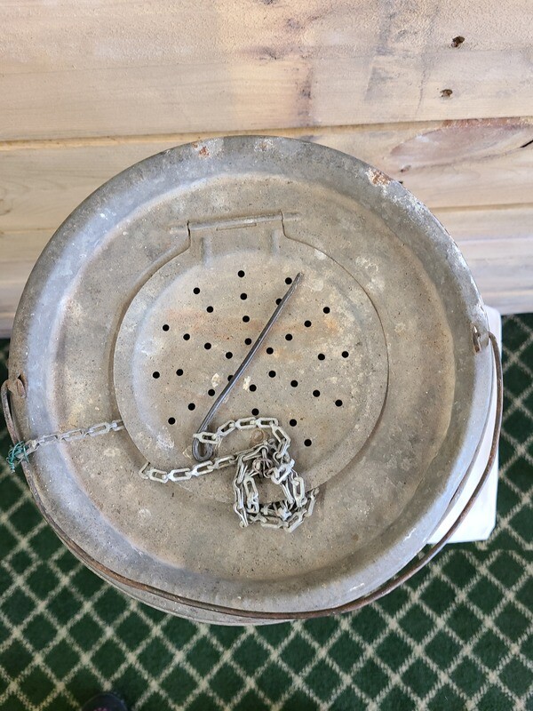 Blue Grass Minnow Bucket