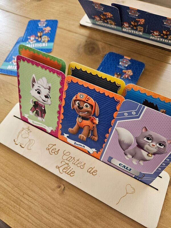 Support cartes  de jeu enfant personnalisé