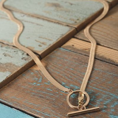 Snake Chain On Toggle