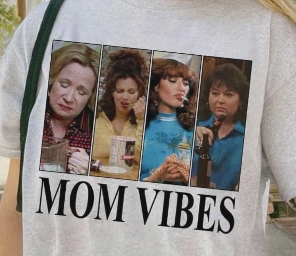 Mom Vibes Tee