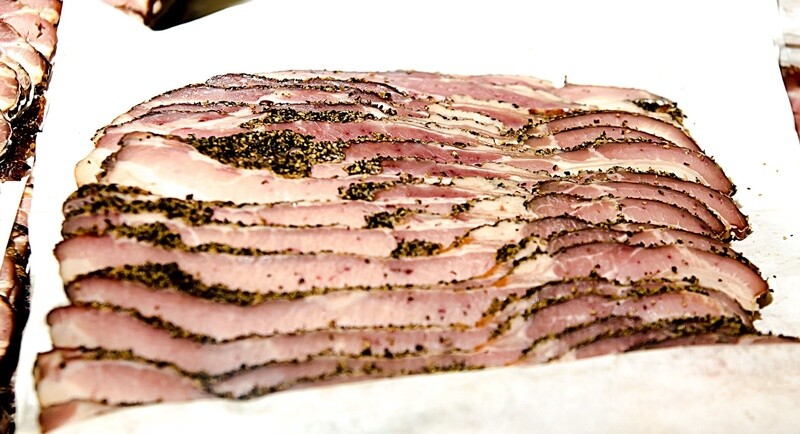 Hickory Smoked Sliced Pepper Bacon
