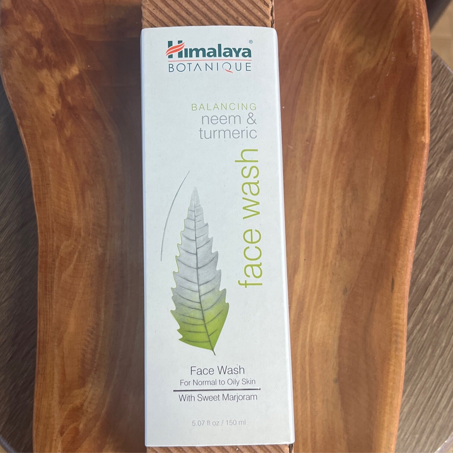 Himalaya Balancing Face Wash Neem &amp; Tumeric