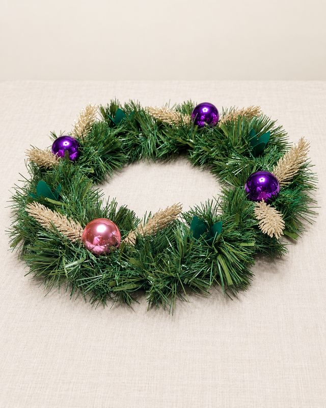 Pre-Order Advent Wreaths for Nov 1 delivery
