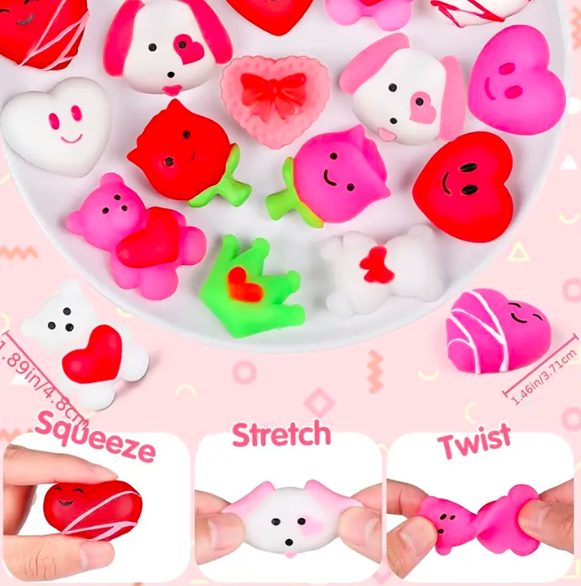 love themed mochi squishes