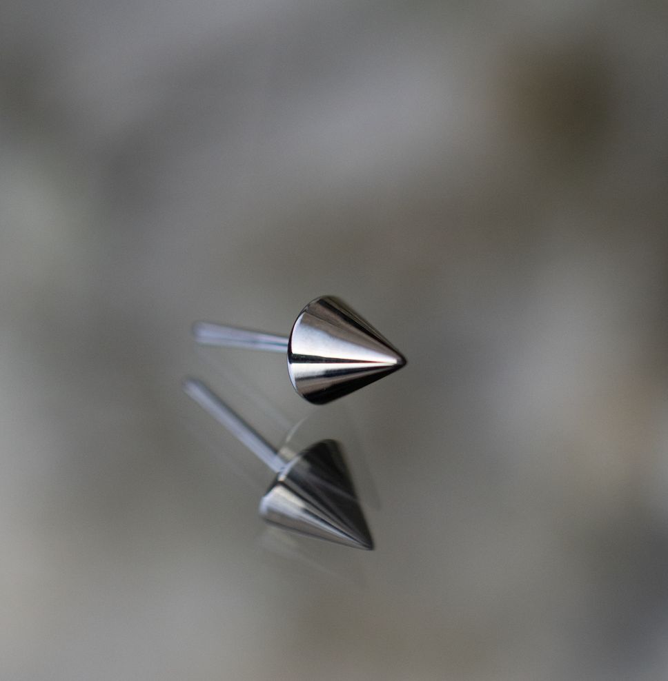 Titanium Threadless Spike, Size: 1/8in